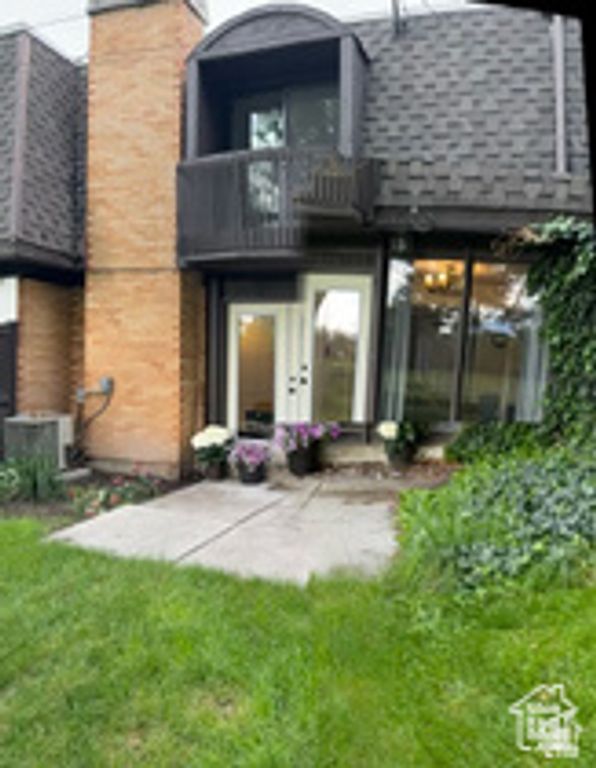 2939 N MARRCREST DR, Provo, UT 84604