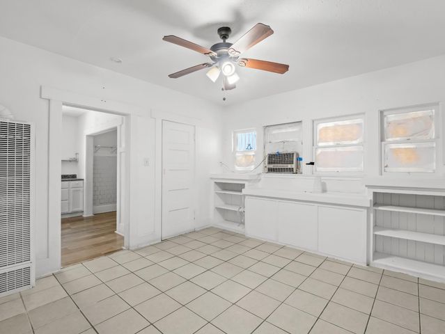 3957 E Verrue Avenue, Fresno, CA 93702