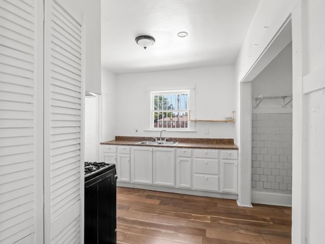 3957 E Verrue Avenue, Fresno, CA 93702