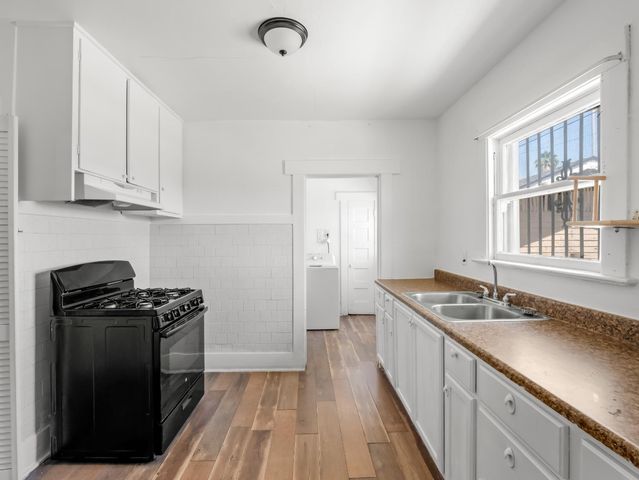 3957 E Verrue Avenue, Fresno, CA 93702