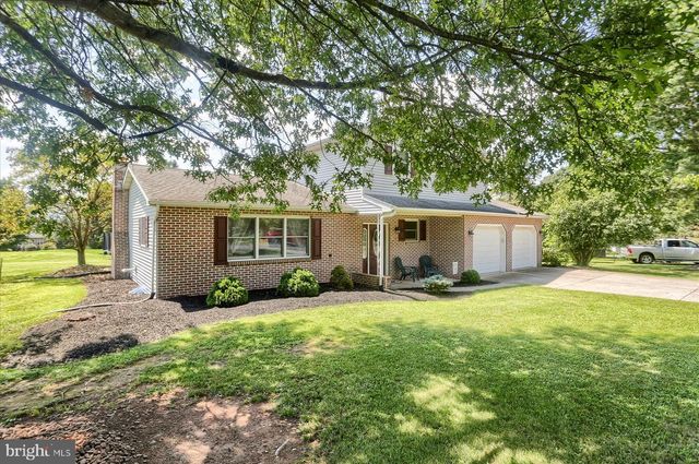 31 LAUREN LN, Halifax, PA 17032