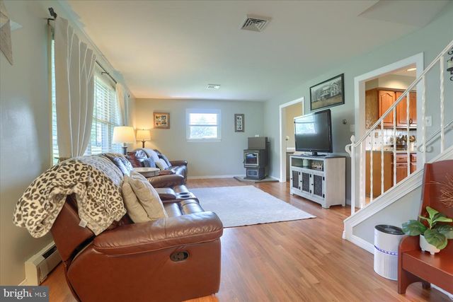 31 LAUREN LN, Halifax, PA 17032