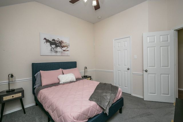 2615 Fox Creek Trail, Arlington, TX 76017