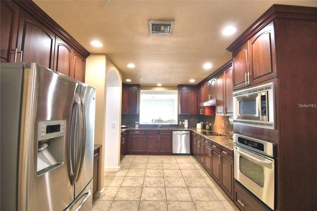 8743 THE ESPLANADE 8, Orlando, FL 32836
