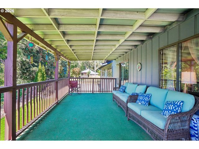 103 N 21ST Ave, Kelso, WA 98626