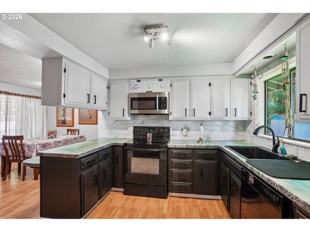 103 N 21ST Ave, Kelso, WA 98626