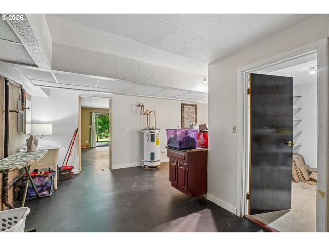 103 N 21ST Ave, Kelso, WA 98626