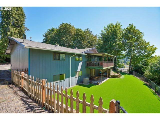 103 N 21ST Ave, Kelso, WA 98626