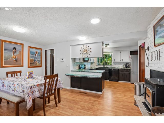 103 N 21ST Ave, Kelso, WA 98626