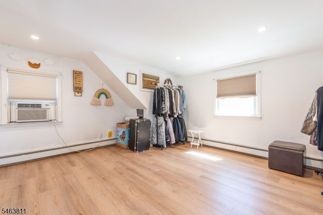 55 Samuel Ave, Clifton City, NJ 07013
