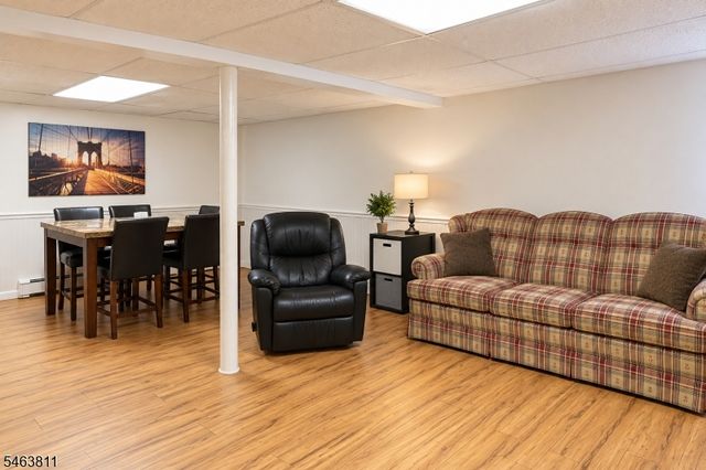55 Samuel Ave, Clifton City, NJ 07013