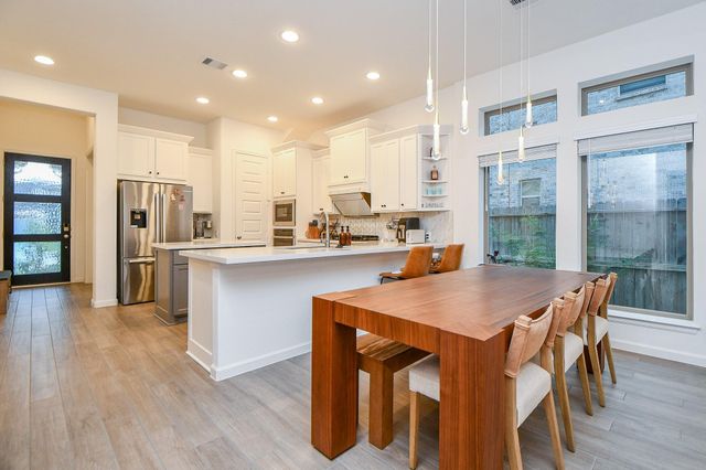 114 Hazelnut Drive, Richmond, TX 77406