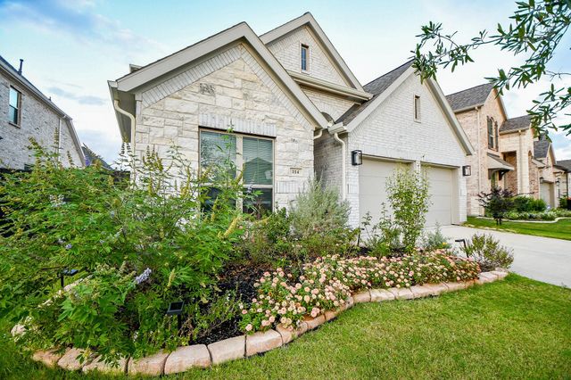 114 Hazelnut Drive, Richmond, TX 77406