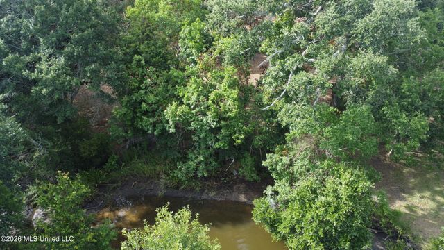 839 Graveline Road, Gautier, MS 39553