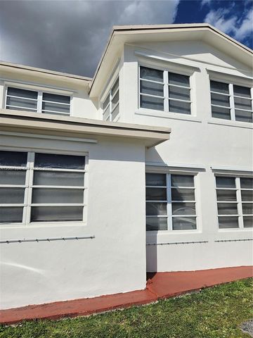 3431-3433 SW 4th St, Miami, FL 33135