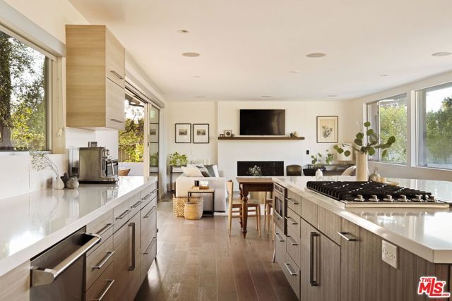 3396 Tareco Drive, Los Angeles, CA 90068