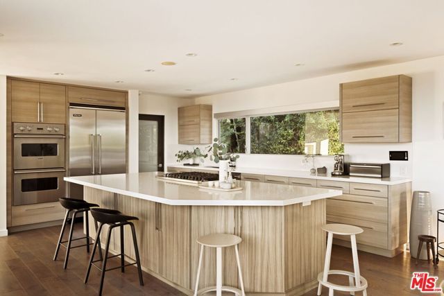 3396 Tareco Drive, Los Angeles, CA 90068