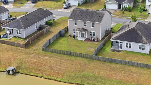 597 Wayton Circle, Moncks Corner, SC 29461