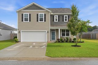 597 Wayton Circle, Moncks Corner, SC 29461