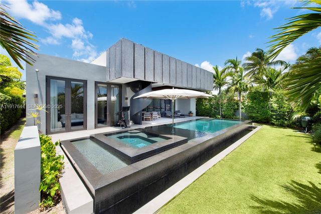 8055 Noremac Avenue, Miami Beach, FL 33141