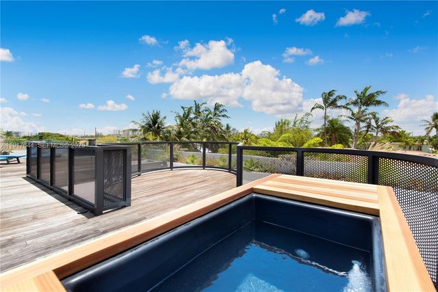 8055 Noremac Avenue, Miami Beach, FL 33141