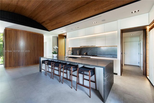 8055 Noremac Avenue, Miami Beach, FL 33141