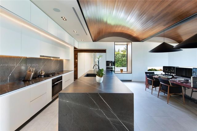 8055 Noremac Avenue, Miami Beach, FL 33141