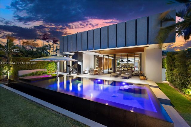 8055 Noremac Avenue, Miami Beach, FL 33141