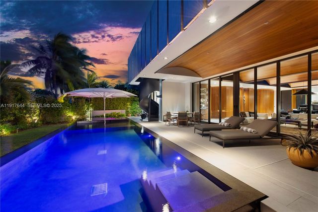 8055 Noremac Avenue, Miami Beach, FL 33141
