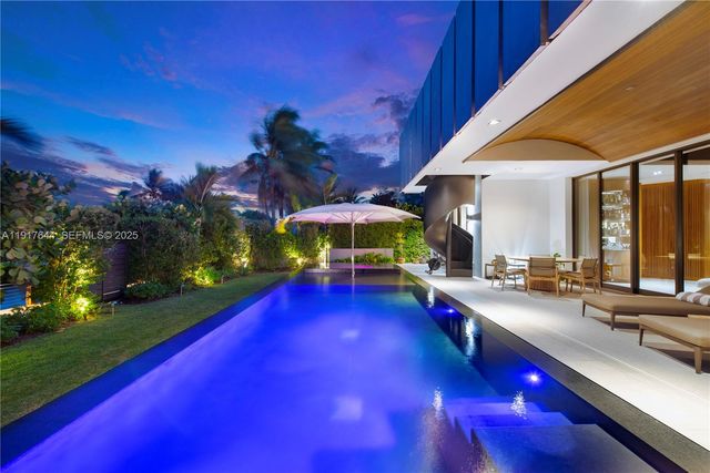 8055 Noremac Avenue, Miami Beach, FL 33141