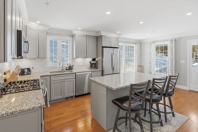 5 Peter St. D, Uxbridge, MA 01569