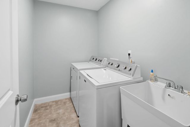 5 Peter St. D, Uxbridge, MA 01569