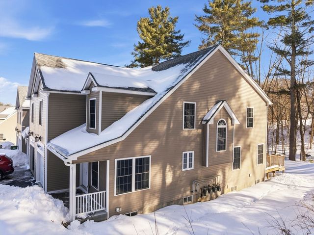 5 Peter St. D, Uxbridge, MA 01569