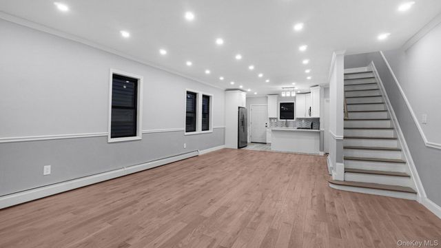 128 E 238th Street, Bronx, NY 10470