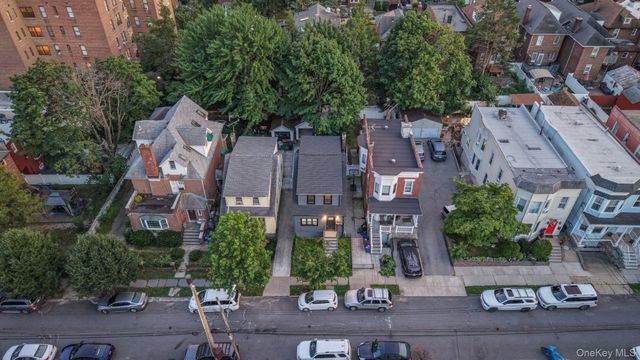 128 E 238th Street, Bronx, NY 10470