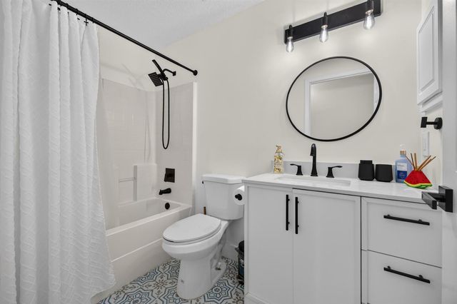5758 Benbow Court, Port St. Lucie, FL 34986
