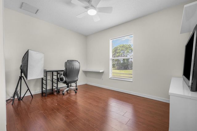 5758 Benbow Court, Port St. Lucie, FL 34986