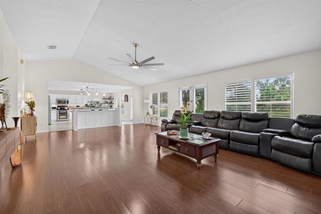 5758 Benbow Court, Port St. Lucie, FL 34986