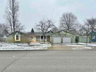 14712 Michael Drive, Leo, IN 46765