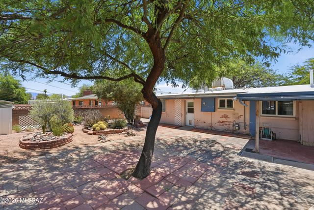 5951 E Eli Street, Tucson, AZ 85711