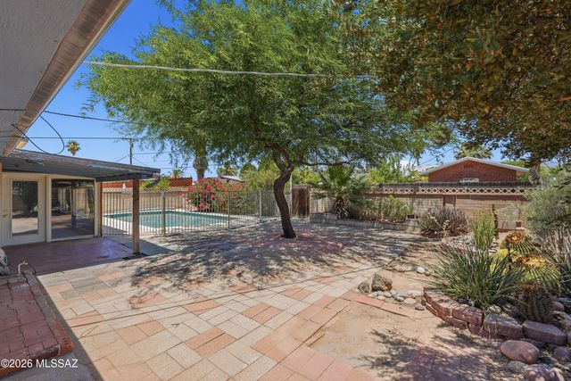 5951 E Eli Street, Tucson, AZ 85711
