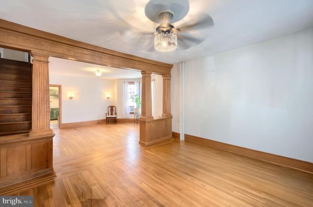 509 W BROADWAY, Red Lion, PA 17356