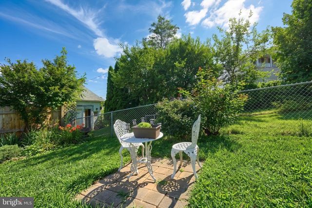 509 W BROADWAY, Red Lion, PA 17356