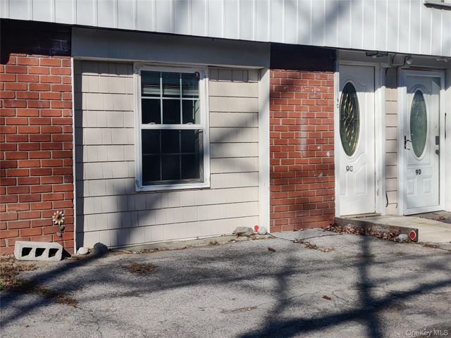 136 STRINGHAM Road 9C, Lagrangeville, NY 12540