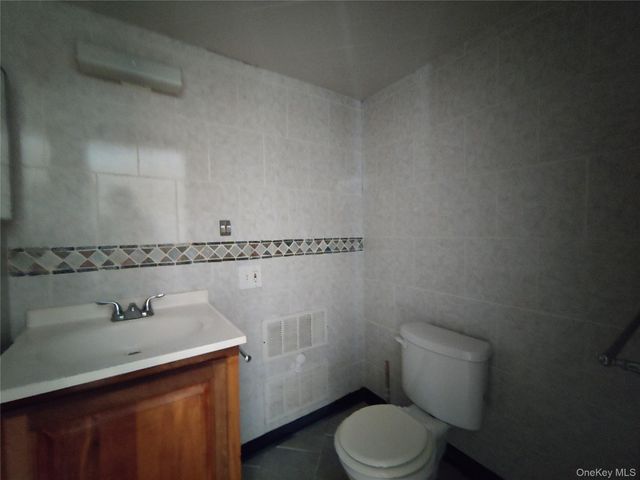 136 STRINGHAM Road 9C, Lagrangeville, NY 12540