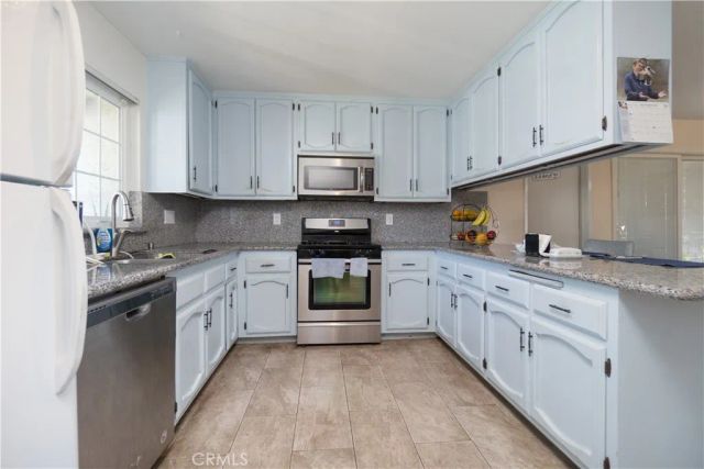 5795 Lucretia, Jurupa Valley, CA 91752