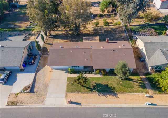 5795 Lucretia, Jurupa Valley, CA 91752
