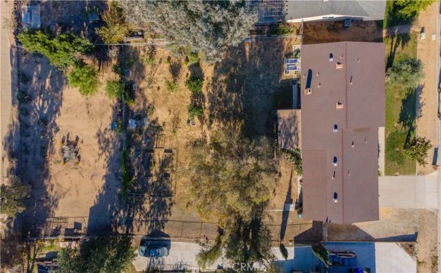 5795 Lucretia, Jurupa Valley, CA 91752