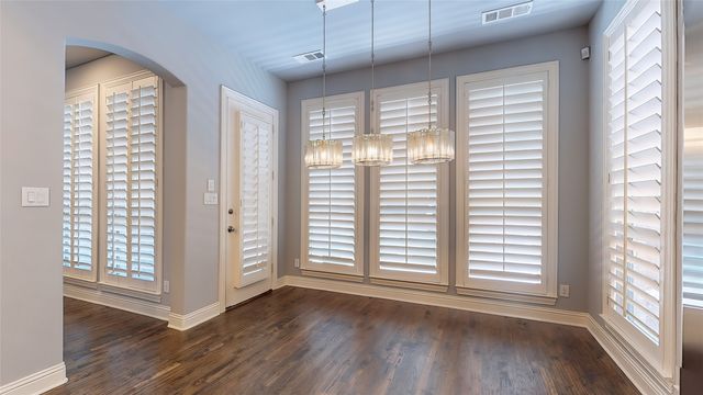 3012 Avondale, The Colony, TX 75056