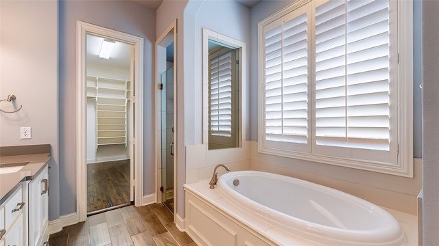 3012 Avondale, The Colony, TX 75056